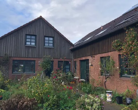 Vacation home with cottage garden on the Baltic Sea Hotels in Schonberger Strand