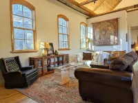 Historic Thomas Chapel house - Half mile from Downtown Boone