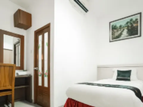 Townhouse Oak Ilir Timur I Near Ptc Mall Hotele w: Kalidoni