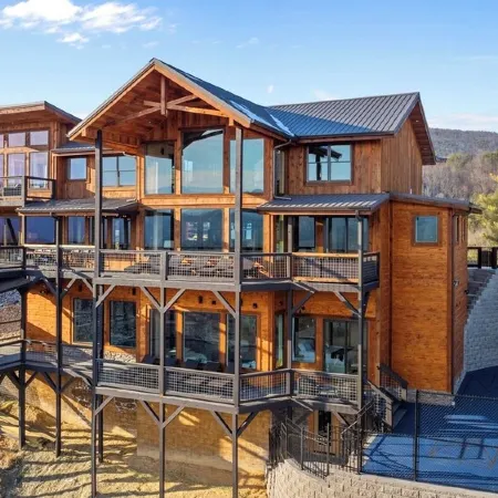 New Amazing! PrivatePickleball~HotTub~FirePit~IndoorPool~Theater-Game Rm-Sleep33
