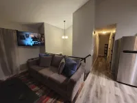 Charming 3 Bedroom House with Firepit in West Omaha Hotels in Douglas County