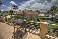 Beach Getaway- Huge Luxury Home Just Steps from the Beach