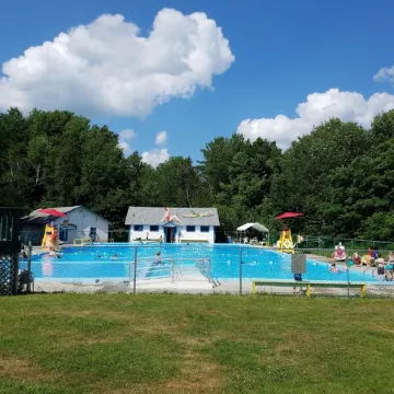 Privacy!! Whole House! 10% Off 7 Nights or More Stay, 15% Off 28 Nights or More