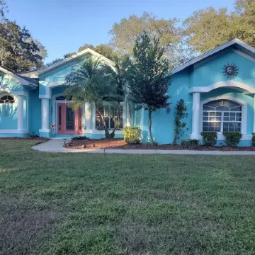 "Shore Fun, Bare Feet Retreat"