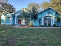 "Shore Fun, Bare Feet Retreat" Hotels near Mariner Village Center