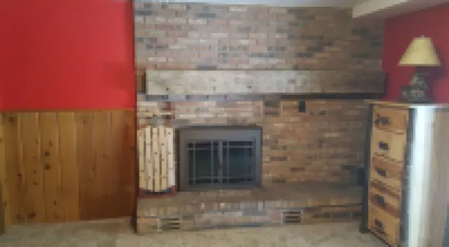 Newly Renovated in 2017/2018! Large 2 Acre Lot. Lots of Parking! Has AC!