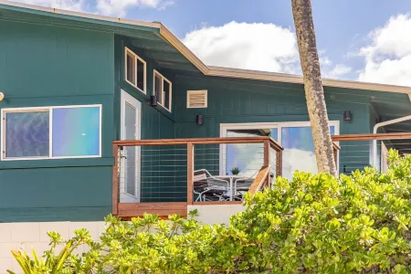 Haleiwa Waterfront House Отели в г. Халейва