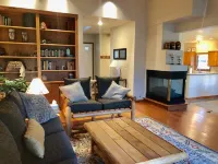 Fantastic Townhouse on Golf Course in Ridgway