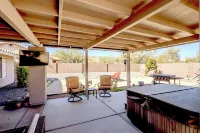 Chapala Court: 3BD/2BA w/ Fire Pit & Hot Tub
