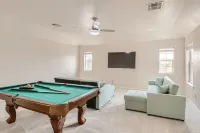 Home with private pool rents for longer term stay