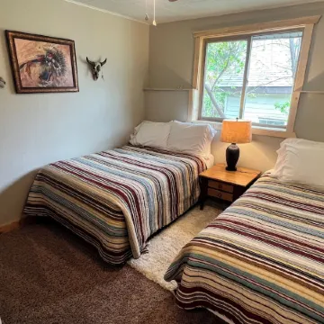 Charming 3 bedroom home minutes away from Deadwood!