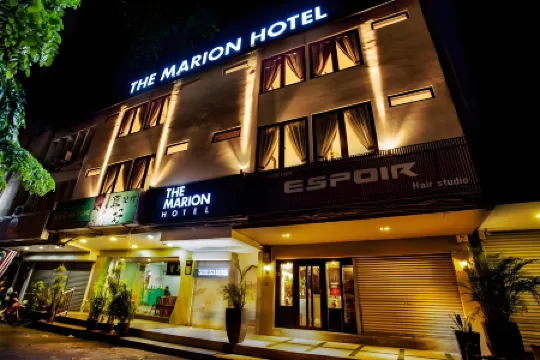 The Marion Hotel (Pelangi Branch) Отели рядом с достопримечательностью «Dataran Istana Besar Johor Bahru»