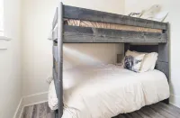 The Cowboy Hideaway - 2 Minutes to Downtown Prescott and Whiskey Row!