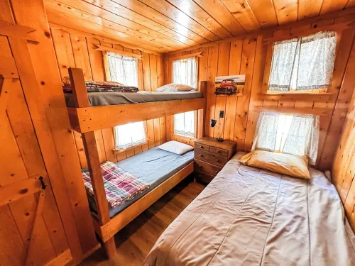 Croll-Price Bunkhouse-4號瓦耶西託湖小屋. 風景優美, 寵物友好 - 小木屋