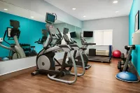 Holiday Inn Express & Suites Panama City-Tyndall