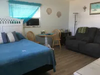 Venice Beach Studio-Centrally Located-Great Price-Clean-Private