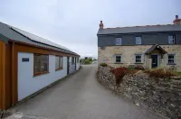Cosy Rural Bungalow In Cornwall between Falmouth and Helston Nr Penryn Campus