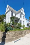 Westy House - old world charm with modern upgrades in this downtown victorian. Hotels near ምዕራፈ ቅዱሳን ቅድስት አርሴማ ገዳም Saint Arsema Ethiopian Orthodox Monastery