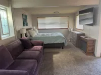 Beach Cottage a few homes from the Beach