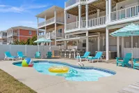 Til Next Time Pool w/Opt. Heat, Hot Tub, Tiki Bar, Elevator, Crow's Nest