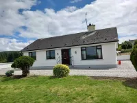 Family friendly cottage with countryside views and spacious garden Hôtels à : Strabane