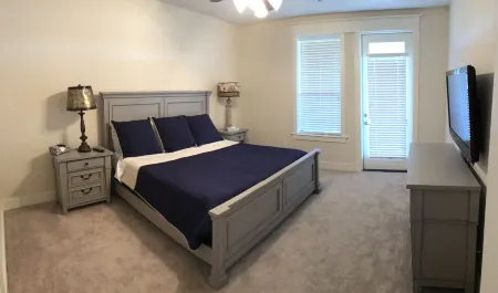 Wonderful Lake Travis Villa with some of the best views on the lake-The Hollows