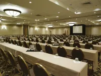 Hilton Kansas City Airport Hotels in May