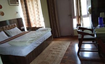 Aranyaka River Resort