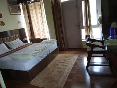 Aranyaka River Resort Hotel di Mandal Range