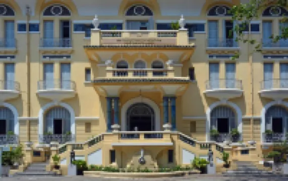 Sao Mai Hotel Hotel berhampiran Quan Am Pagoda