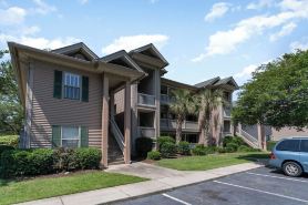 Lake+Pool View 3Bed 3Bath, End Unit, Easy Stairs Now Booking 2025-2026 Monthly