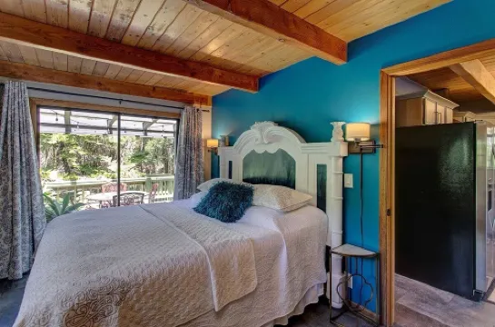 ฮาเลฮิกิโอลา ที่พักส่วนตัวให้เช่า 3 ห้องนอน โดย RedAwning