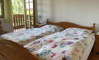 Holiday Apartment Cherry Blossom