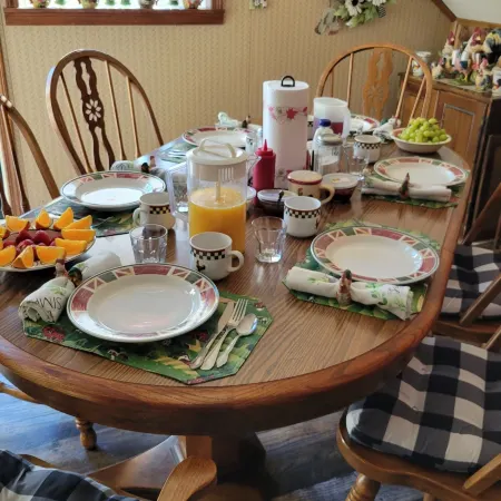 Kennedys Red Barn Inn