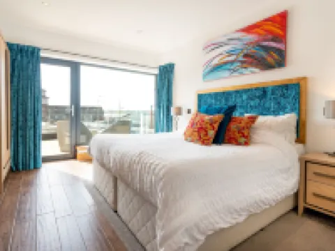 Antrim House Guest Rooms & Suites Hotels in Portrush