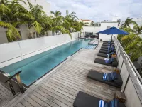 Posh South Beach Hotels in Miami Beach