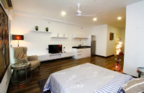 Mansion One Suites by Merlene