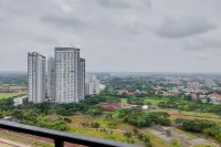 Homey and Warm Studio at Sky House BSD Apartment