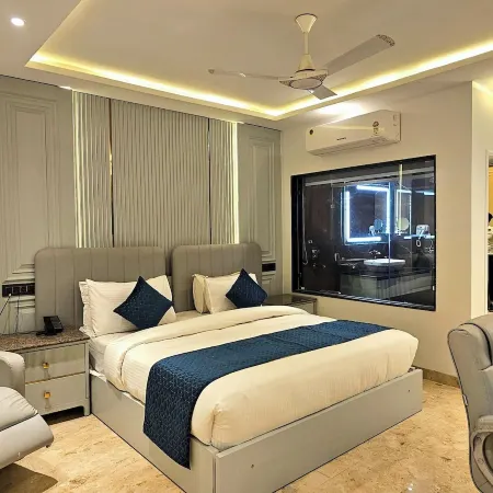 Hotel Mansarover Paradise