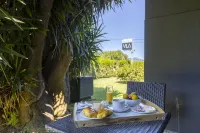 Vila Hotel by VimaHotels - sarapan