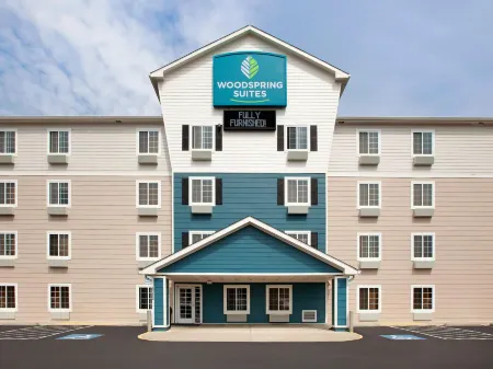 WoodSpring Suites Washington DC Andrews AFB Отели в г. Хиллкрест Хайтс