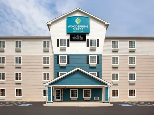 WoodSpring Suites Washington DC Andrews AFB Hotels in Clinton