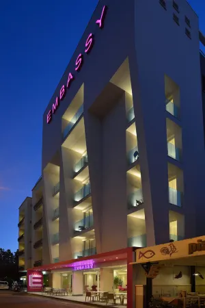 Embassy Hotel & Spa Отели в г. Gabicce Mare