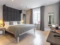 The Inn on the Mile Hotels near Pleasance