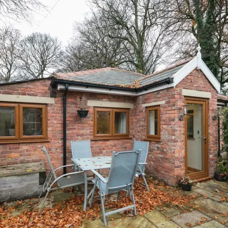 Luxury 1Bedroom Lodge in Prestwich
