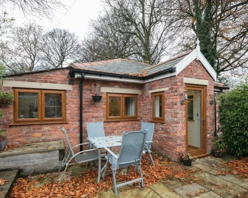Luxury 1Bedroom Lodge in Prestwich Hotels in Bury District