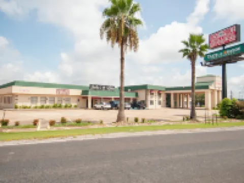 Best Price Motel & Suites Hotels in Orange