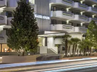 Blazer Suites Hotel Hotels in Vari-Voula-Vouliagmeni