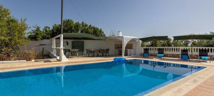 Villa Vale Verde 5 Bedroom Villa, 10 min walk to Ξενοδοχεία στην πόλη Carvoeiro