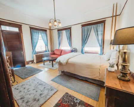 Tarabino Inn Hotels in Trinidad